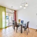 Hébergement de vacances Guzman - Dora