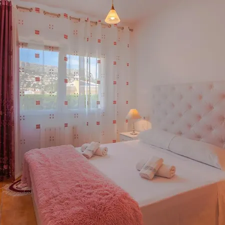 Guzman - Dora 度假居