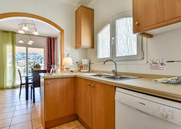 Villas Guzman - Dora Holiday home *