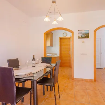 Guzman - Dora * Calp