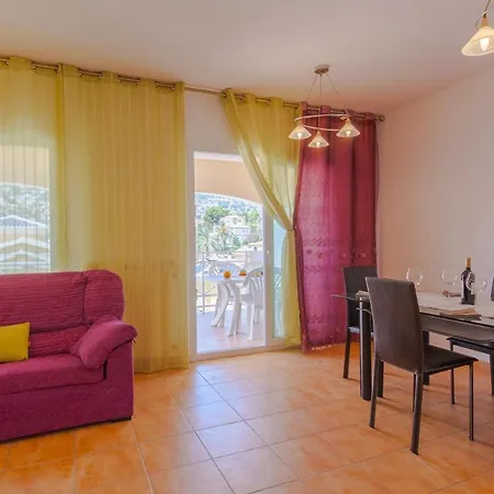 Guzman - Dora Hébergement de vacances Calp